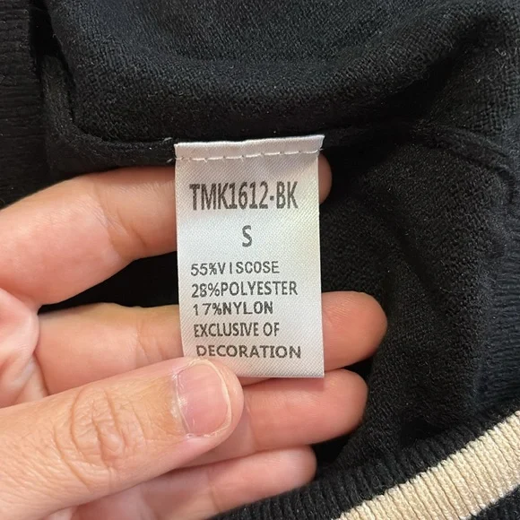 THML Black Ruffle Sweater w/ Horse Print Sleeveless SZ S EUC - Picture 5 of 6